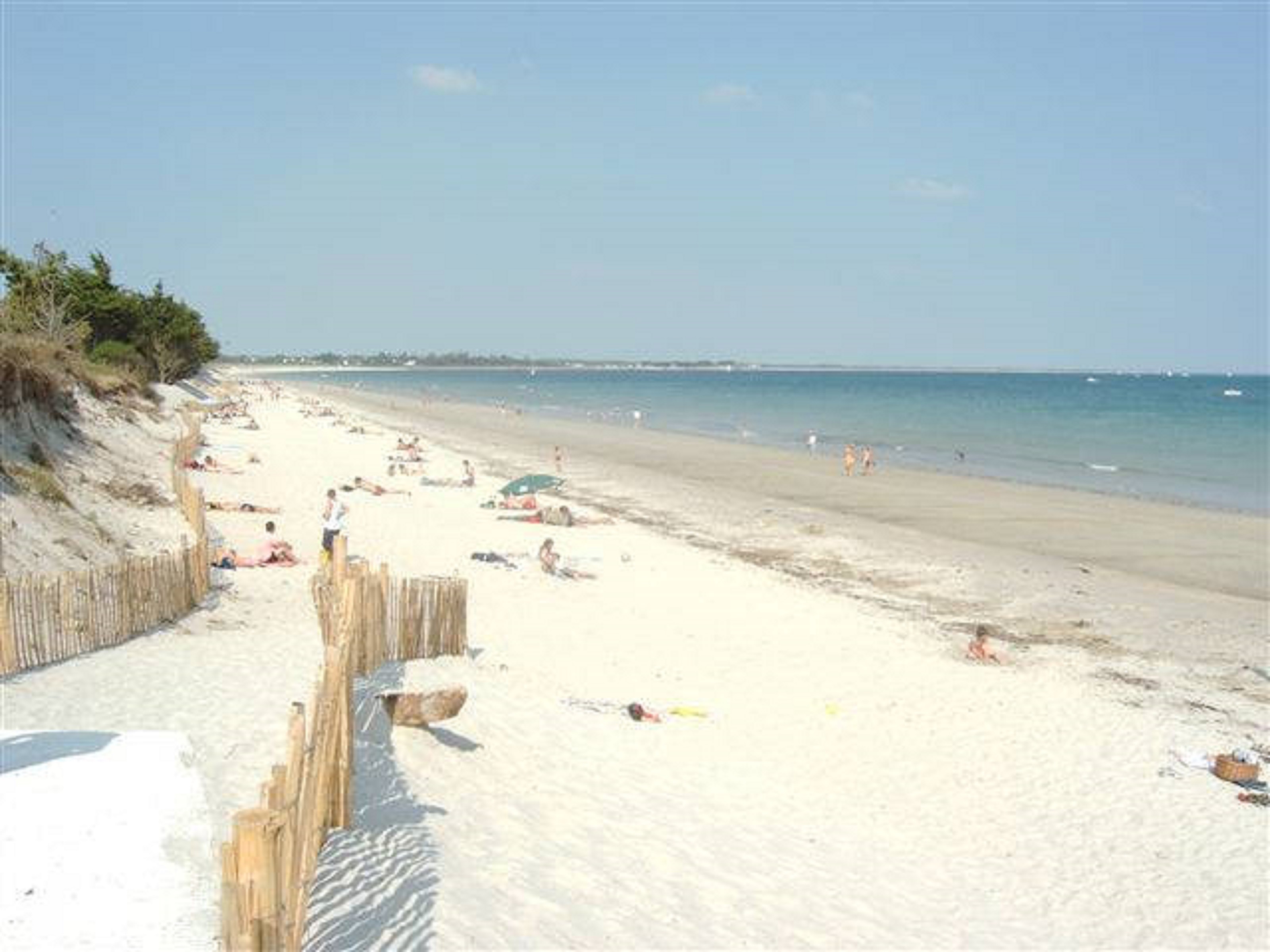  Plage de sable fin : près de Pont - Aven, entre Fousenant et Locronan, finistère sud.